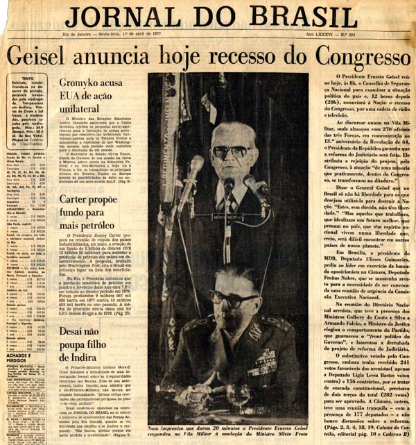   Manchete do &quot;Jornal do Brasil&quot; adianta o an&uacute;ncio do recesso parlamentar, repres&aacute;lia do governo &agrave; derrubada de proposta de reforma do Judici&aacute;rio