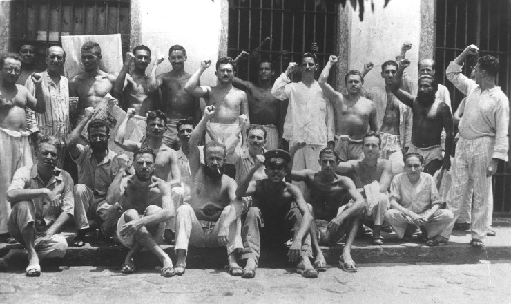  <strong> Membros da ANL presos </strong> na Ilha Grande, 1937