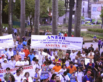 Brasil anistia imigrantes ilegais