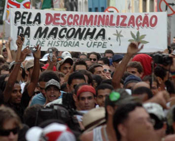 Justiça proíbe Marcha da Maconha