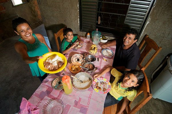 Governo lança programa Fome Zero