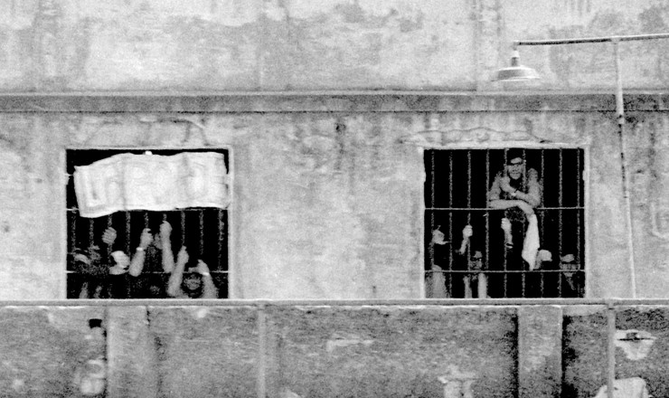  <strong> Estudantes detidos</strong> e encarcerados no Presídio Tiradentes