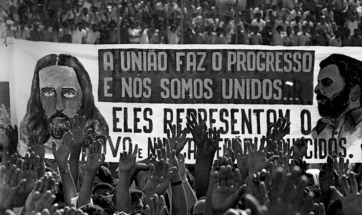  <strong> Greve 1979</strong> – Assembleia no campo de Vila Euclides que aprovou o fim da greve