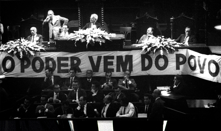  <strong> Reunião do MDB </strong> que discutiu o rumo das eleições de 1966 