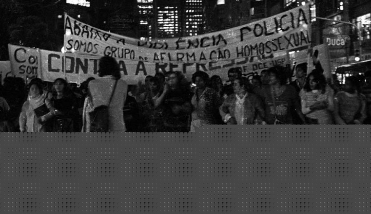  <strong> Integrantes do grupo SOMOS,</strong>  uma das 13 organizações que realizaram a manifestação na capital paulista