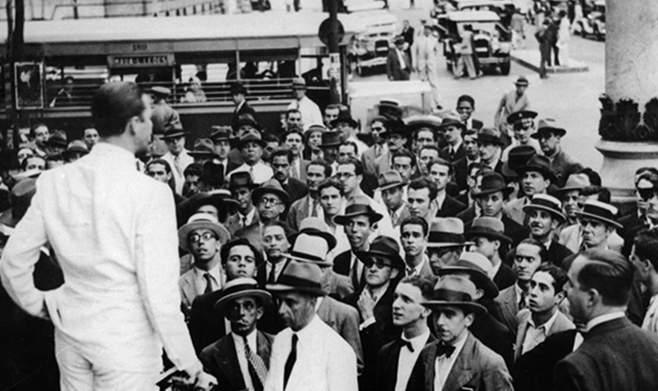  <strong> Comício da Aliança Nacional Libertadora</strong> na Cinelândia, Rio de Janeiro, 1935