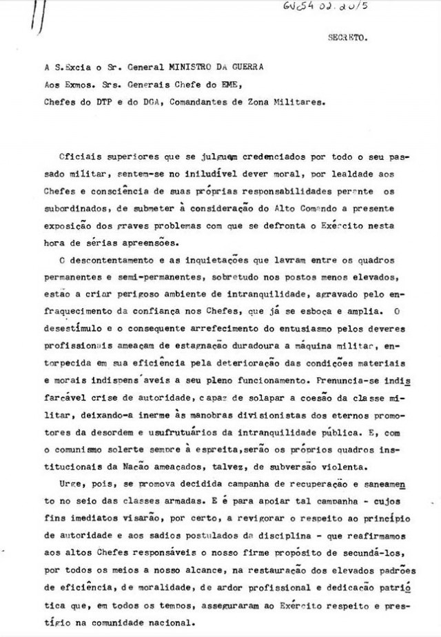       Documentos referentes ao &ldquo;Memorial dos Coron&eacute;is&rdquo; incluindo &iacute;ntegra do Manifesto sobre vencimentos do Ex&eacute;rcito, aparelhamento militar e envolvimento em problemas pol&iacute;ticos, entre outros temas 