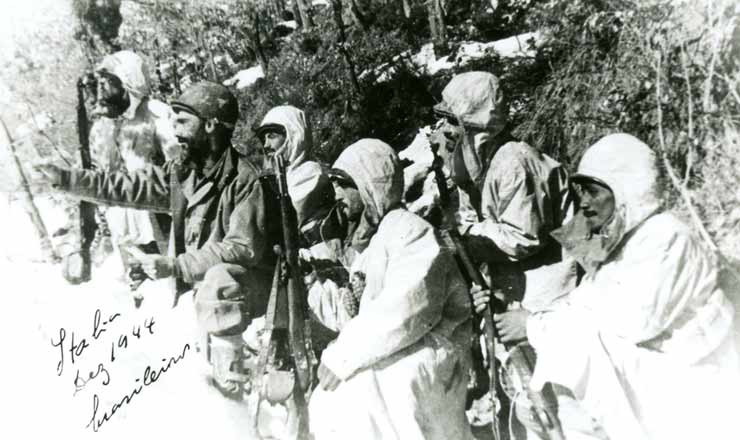  <strong> Na Itália, sem equipamento adequado, soldados da FEB enfrentam </strong> o rigoroso inverno europeu, em dezembro de 1944