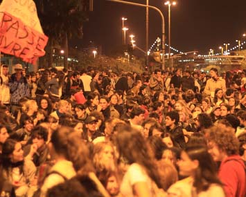 Movimentos sociais ocupam as cidades