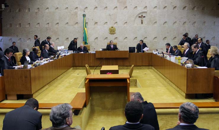  <strong>  Sessão plenária de julgamento da Ação Penal 470 </strong> pelo Supremo Tribunal Federal