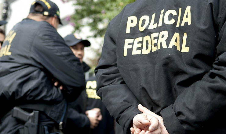  <strong> Agentes da PF: </strong> entre 2003 e 2010, 1.273 operações e mais de 15 mil detenções