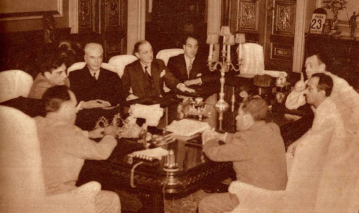  <strong> Conselho Nacional de Imprensa reúne-se </strong> com Getúlio Vargas e com o diretor do DIP, Lourival Fontes, em 1941