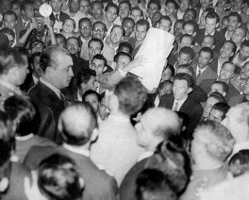 O Brasil de Juscelino rompe com o FMI