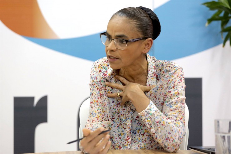  <strong> A ministra do Meio Ambiente, Marina Silva: </strong> "riscos ambientais"