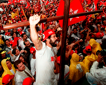 Marcha do MST toma a capital federal