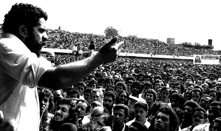  <strong> Luiz Inácio da Silva, o Lula,</strong> durante as greves do ABC no final dos anos 1970 