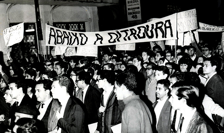 Movimento estudantil